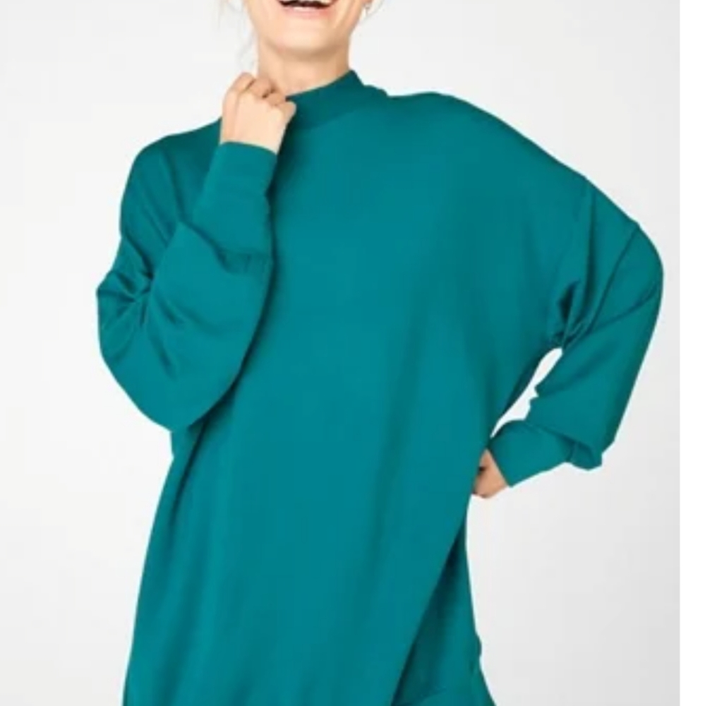 NWT Fabletics Jody Pullover